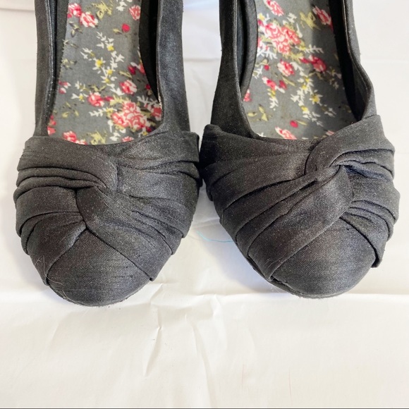 ROCKET DOG black wrap toe detail shantung fabric 4” heel pump shoe 8 1/2 - Picture 3 of 8